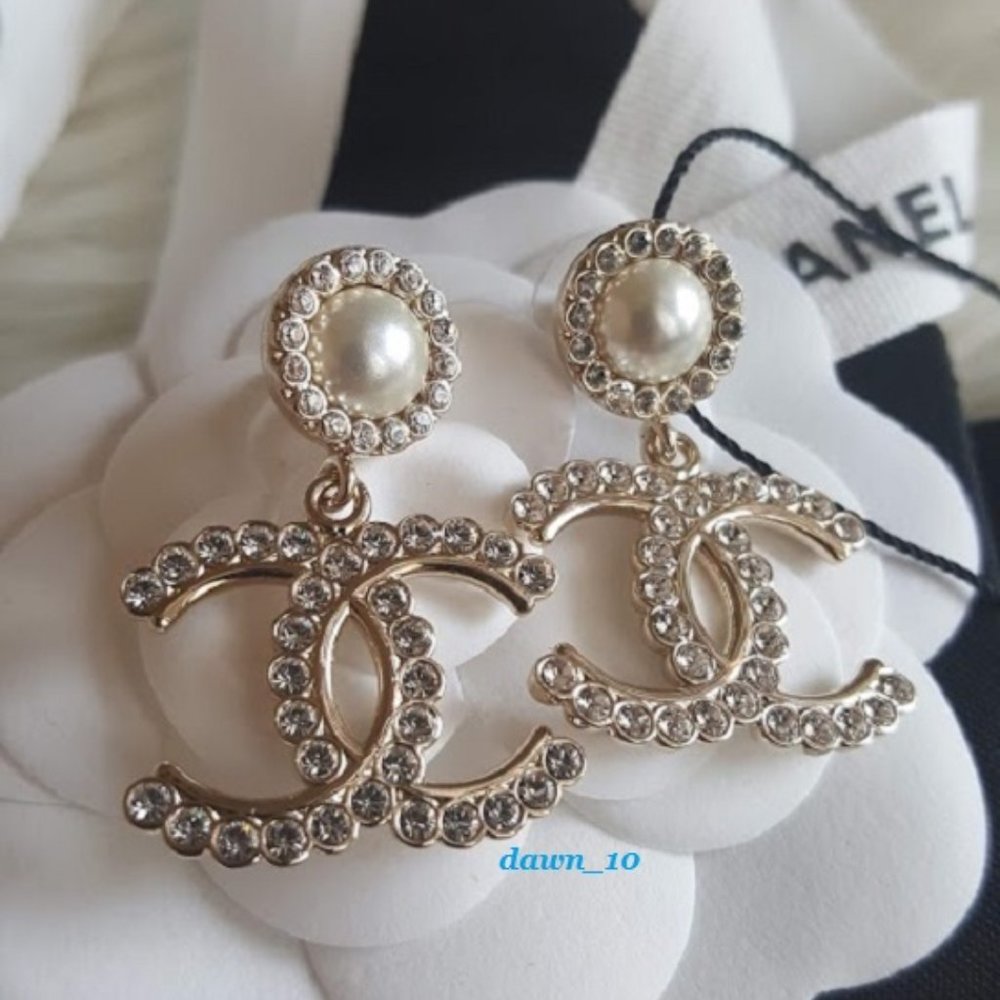 Chanel Large Pearl Crystal CC Dangle Earrings,Gold